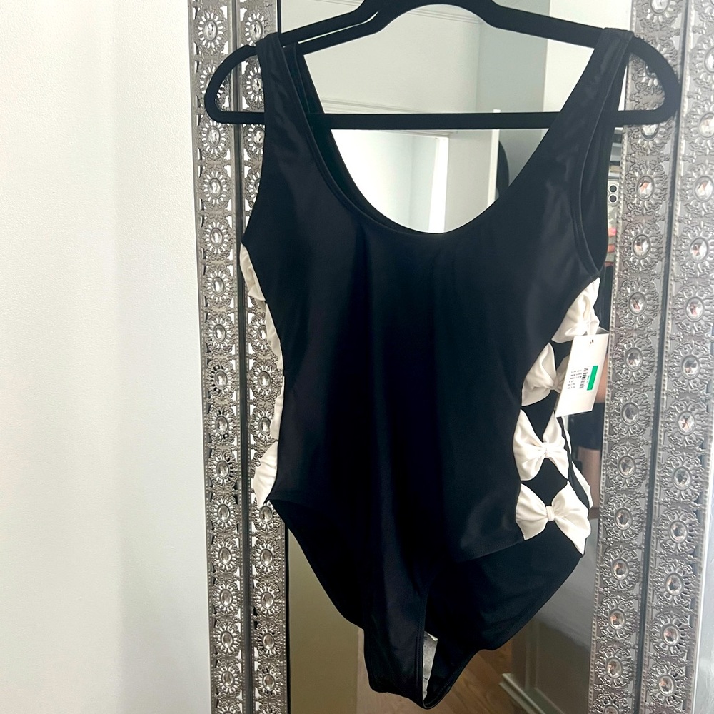 CYN & LUCA Side-Bow One-Piece Swimsuit